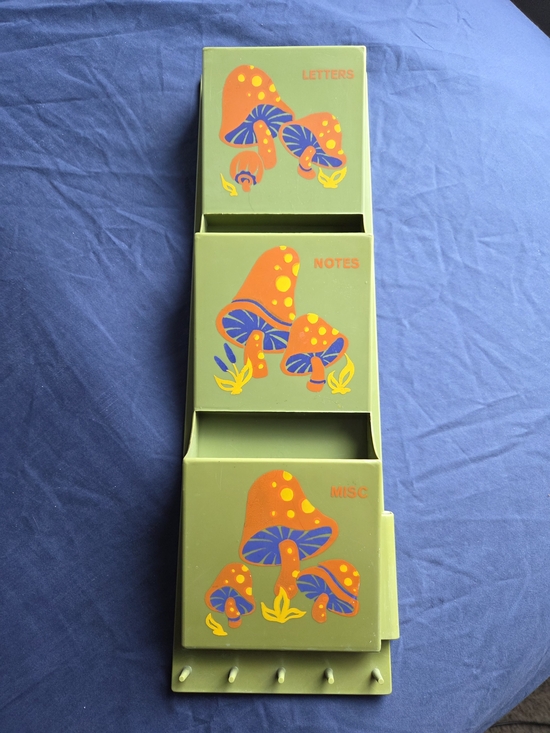 Other - RARE Vintage 70s Groovy Mushroom Memo Mail Key Note Letter Holder Green & Orange